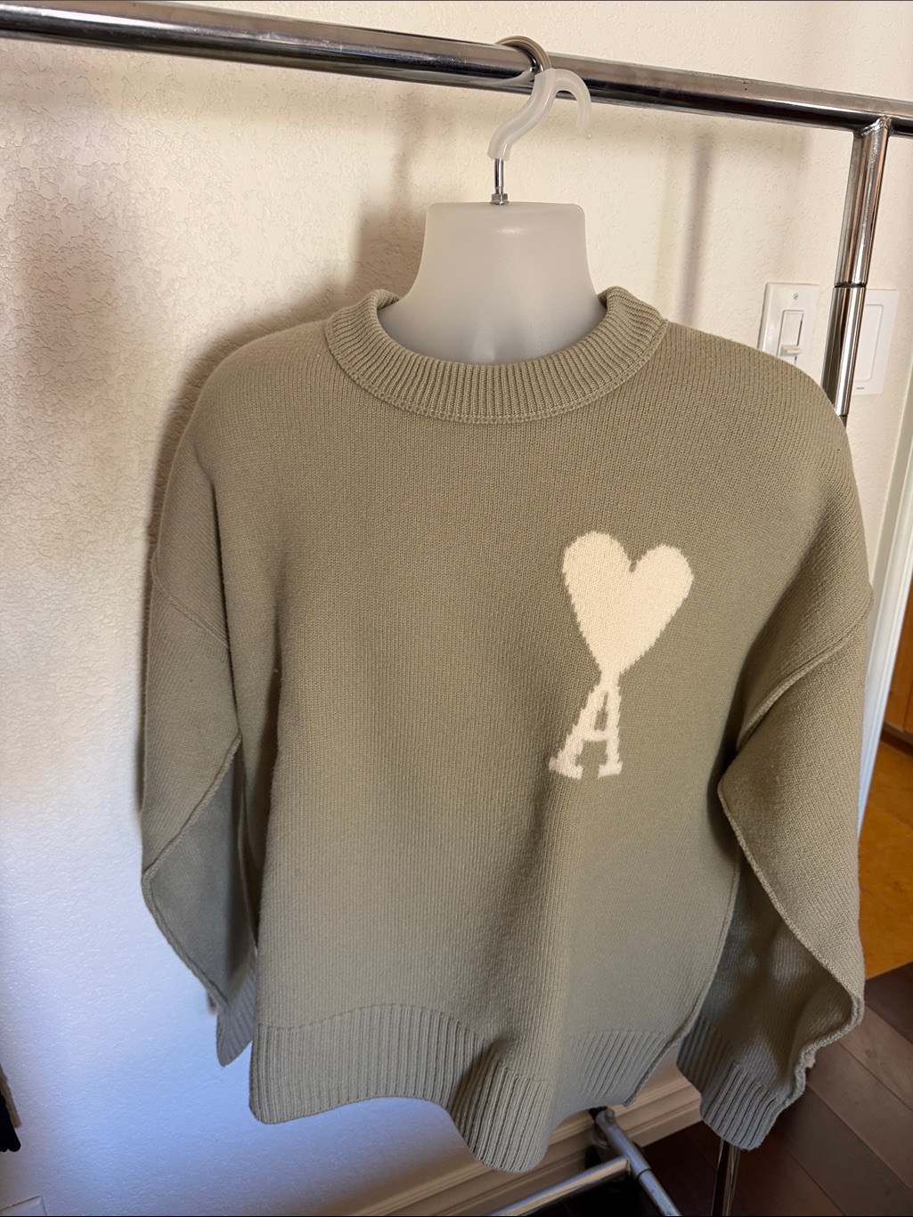 Ami Paris Sweater -Xl